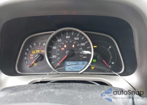 2013 Toyota Rav4 Le z USA, uszkodzony, nr VIN 2T3BFREVXDW081753